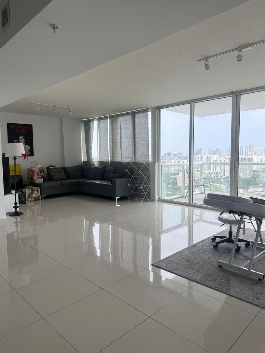 1861 NW S River Drive # 2408, Miami FL 33125