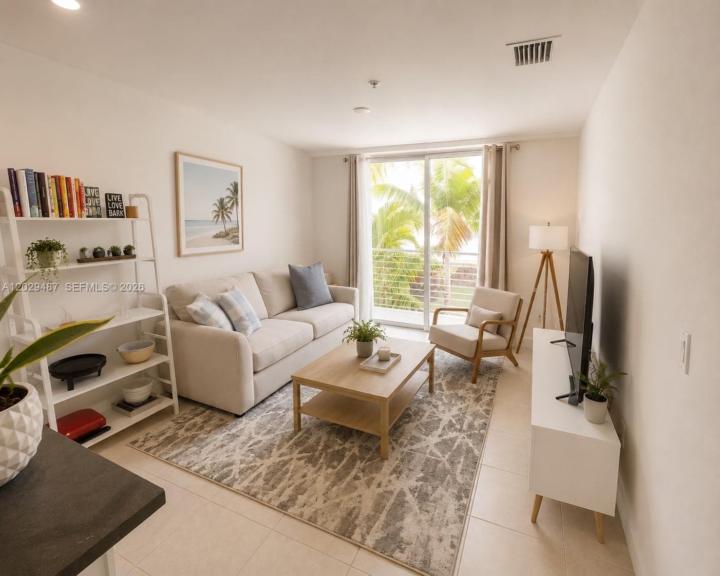 945 Michigan Ave # 5, Miami Beach FL 33139