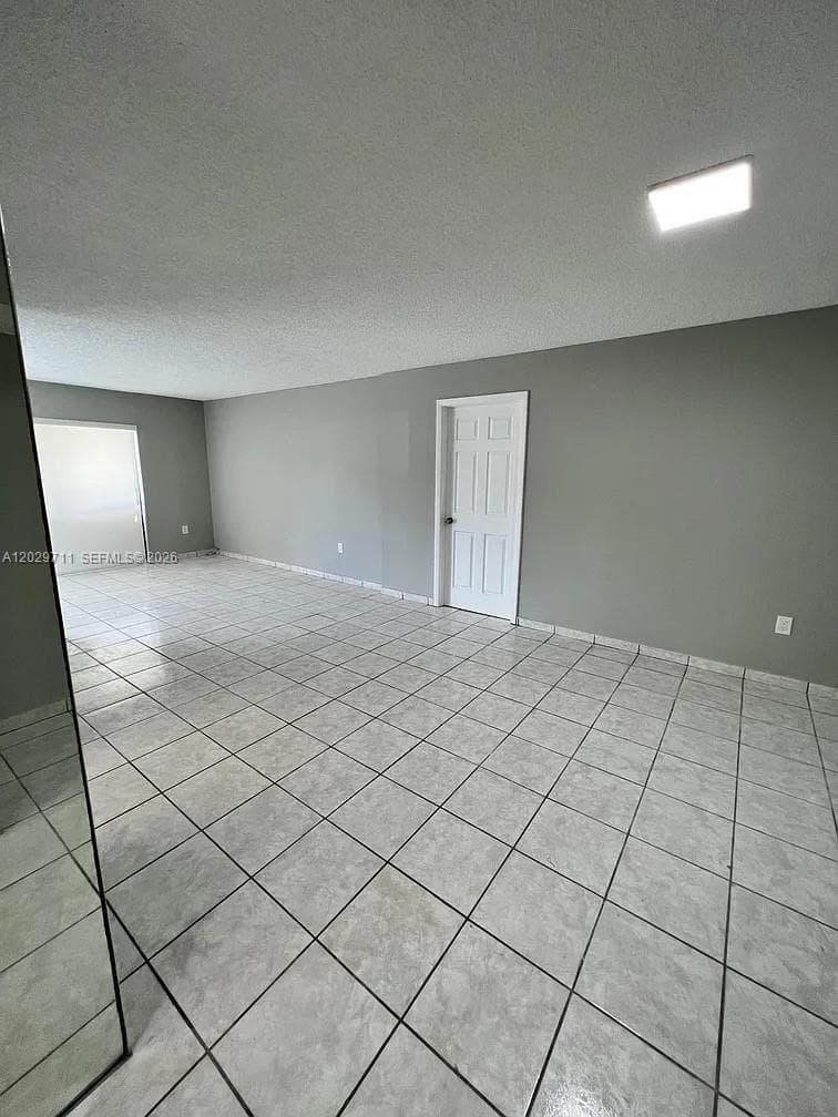1300 SW 122nd Ave # 2, Miami FL 33184