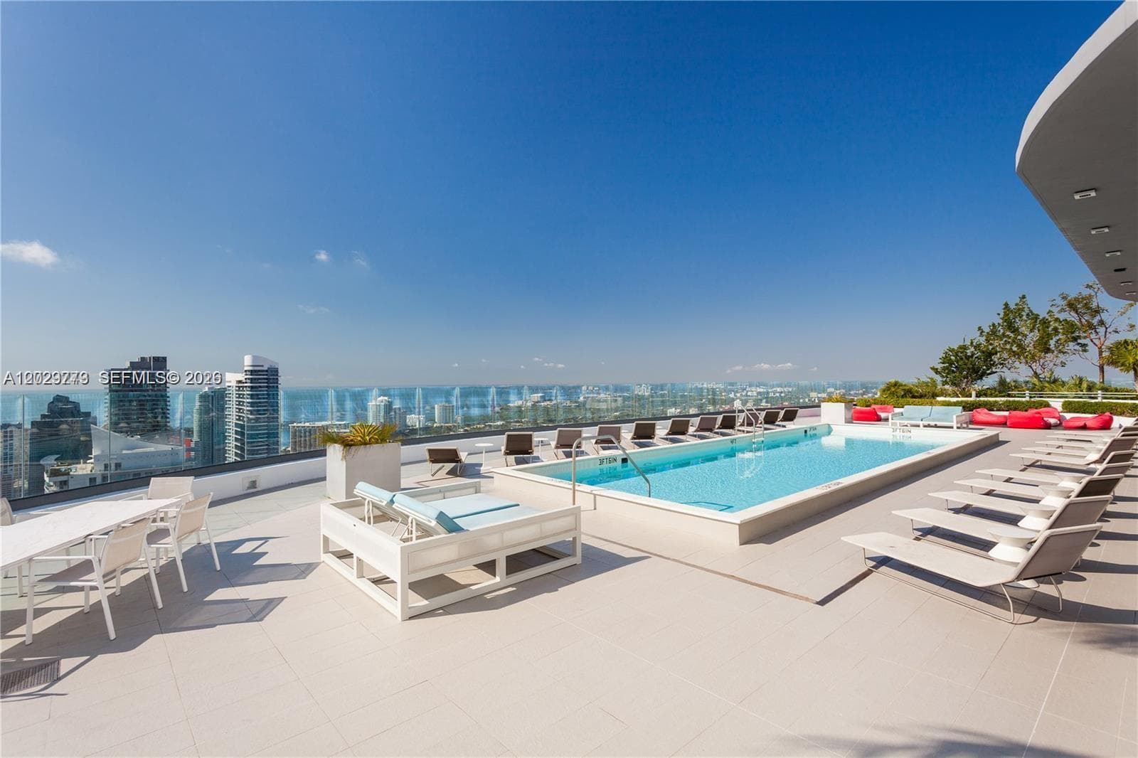 55 SW 9th St # 3409, Miami FL 33130