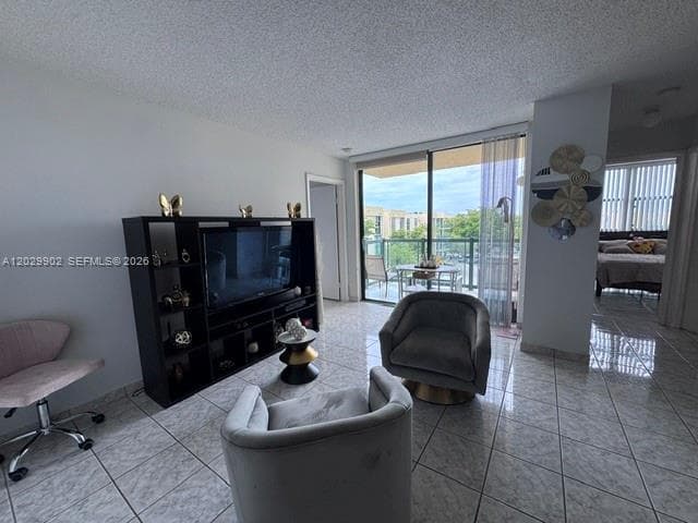 11780 SW 18th St # 2, Miami FL 33175
