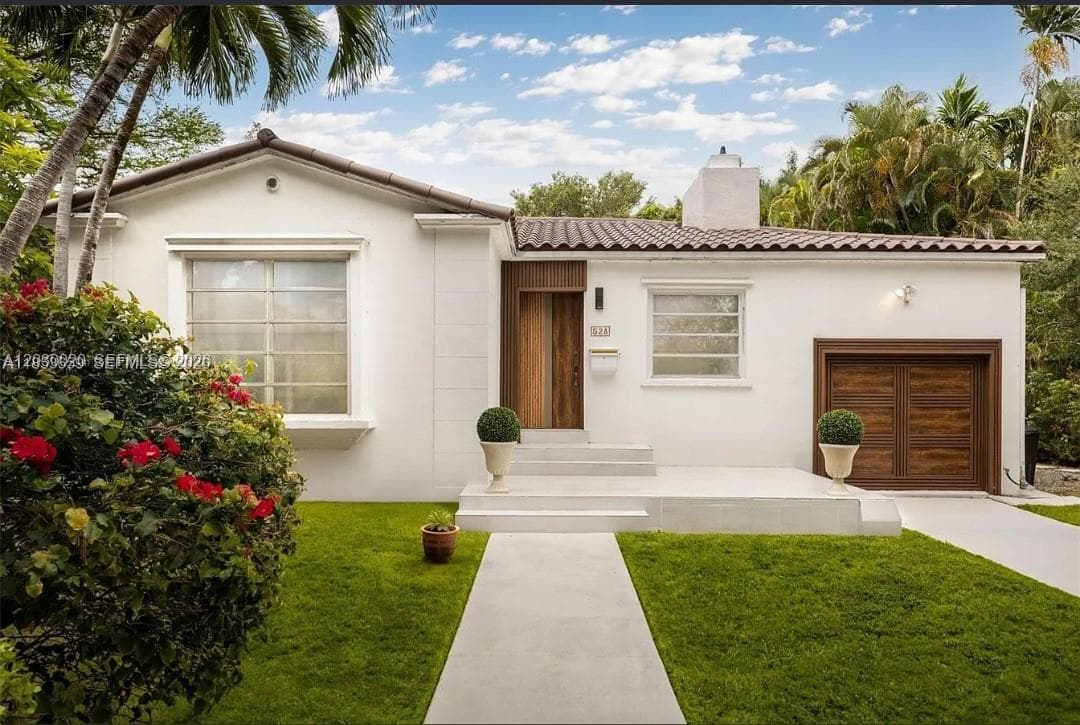 528 Sevilla Ave, Coral Gables FL 33134
