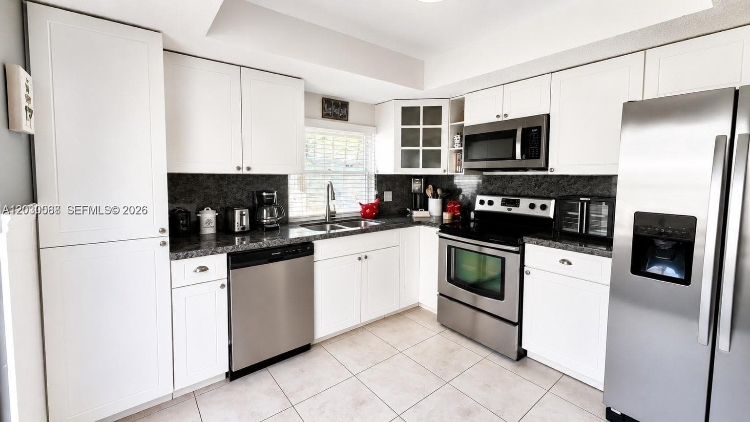 14510 SW 142nd Ct Cir S, Miami FL 33186