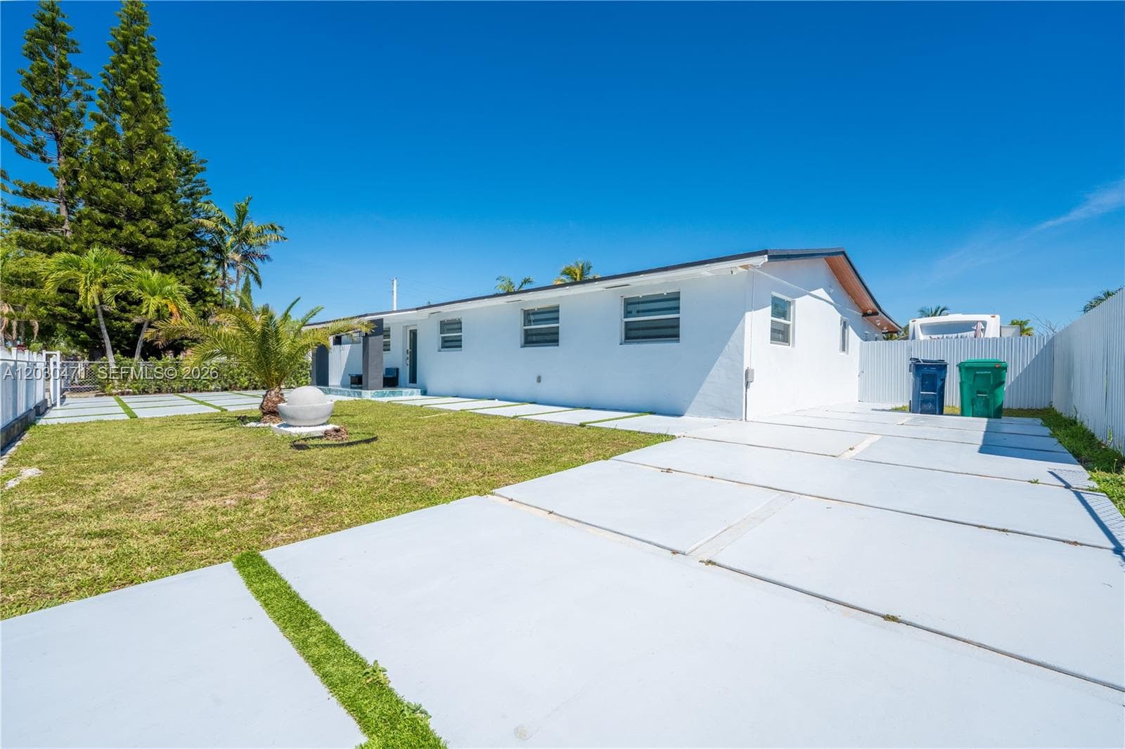 11851 SW 181st St, Miami FL 33177