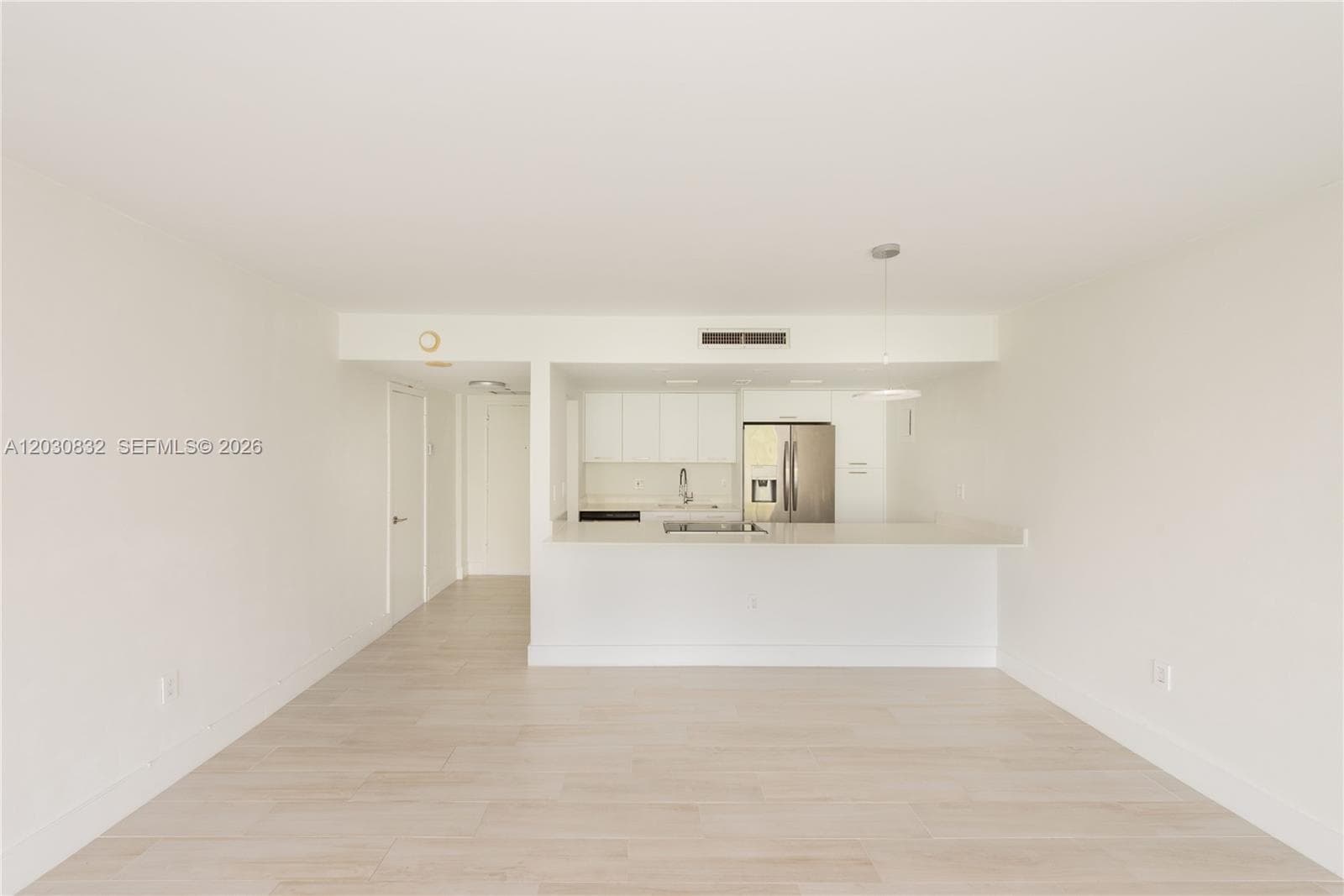 155 Ocean Lane Dr # 403, Key Biscayne FL 33149