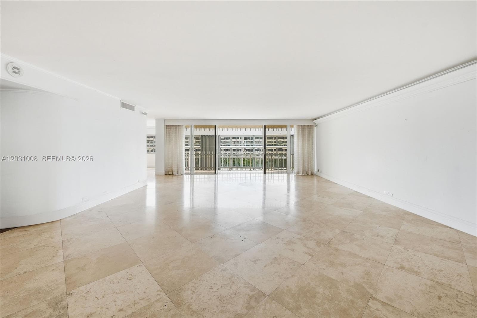 3 Grove Isle Dr # C605, Miami FL 33133