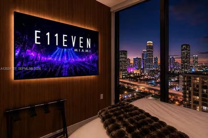 20 NE 11th St # 3106B, Miami FL 33132