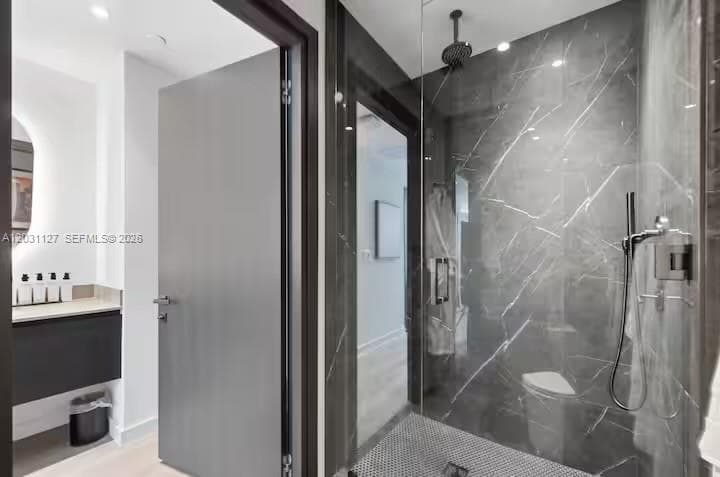 20 NE 11th St # 3106B, Miami FL 33132