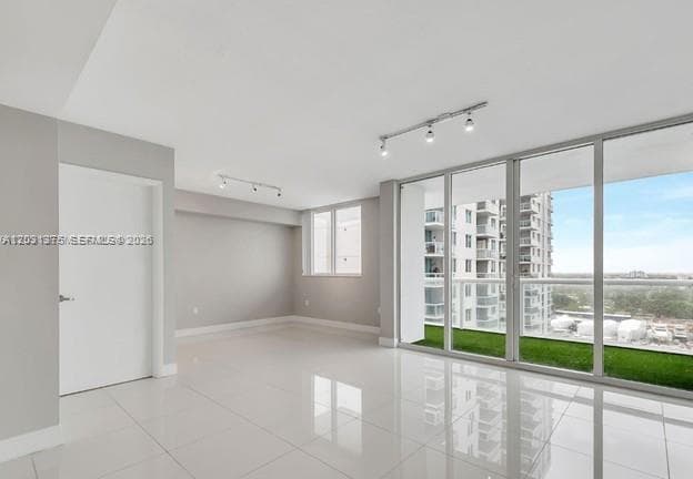 1871 NW S River Dr # 1606, Miami FL 33125