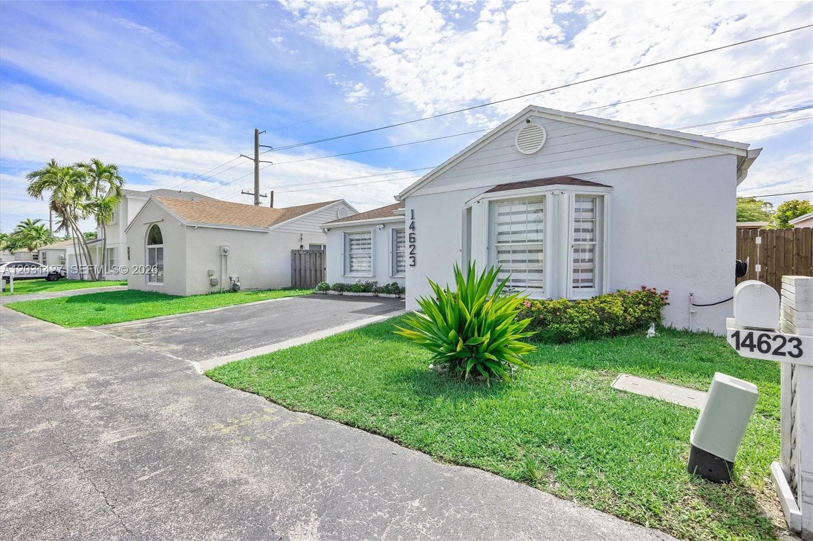 14623 SW 125th Pl, Miami FL 33186