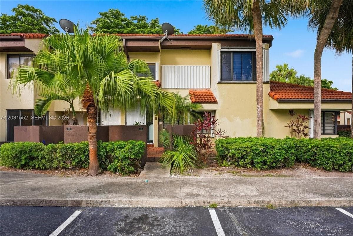 9839 SW 138th Ave, Miami FL 33186
