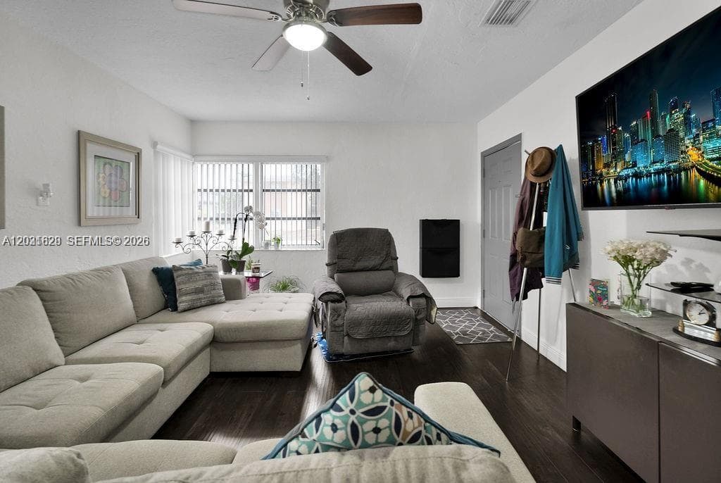 600 NW 34th Ave, Miami FL 33125