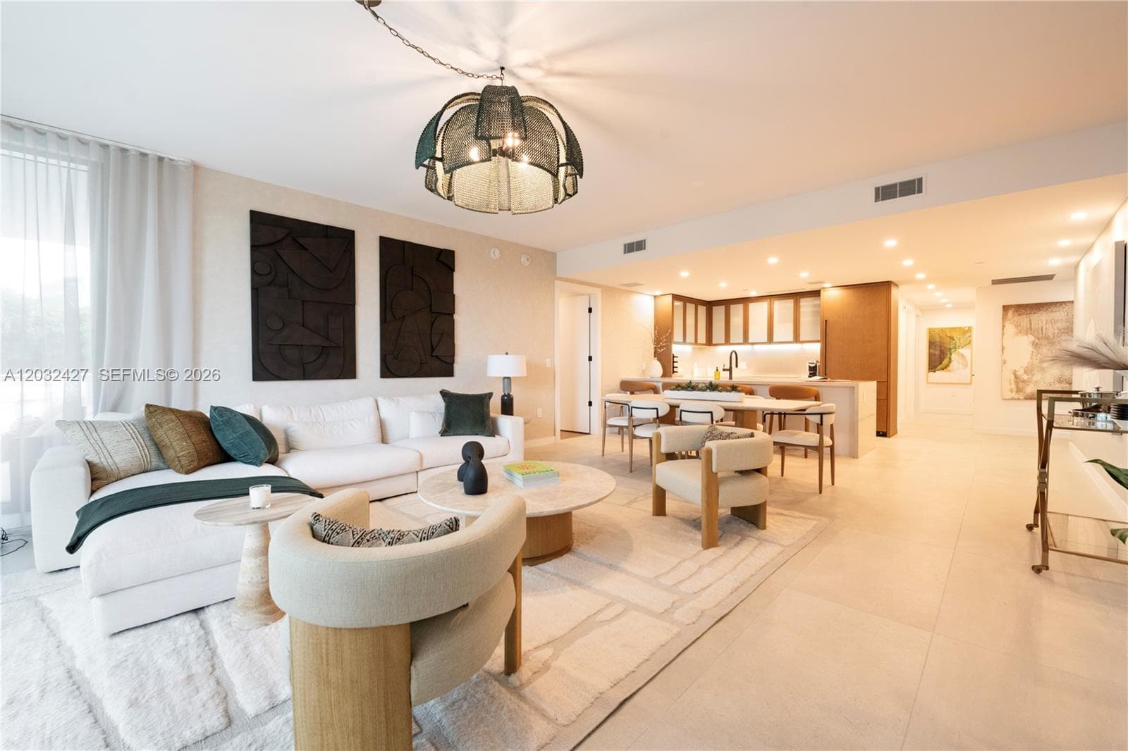 2200 Brickell Ave, Miami FL 33129