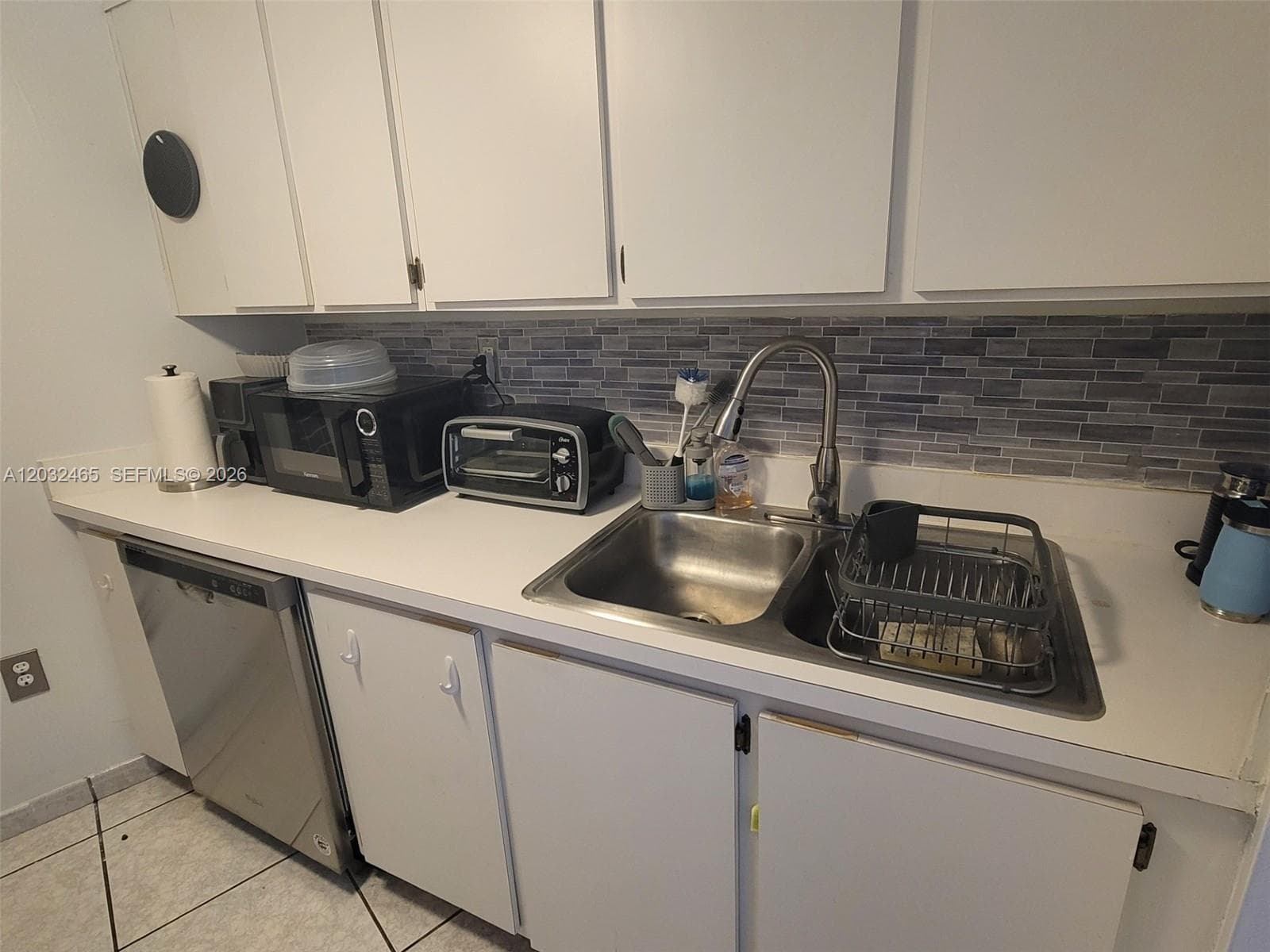 2600 Collins Ave # 201, Miami Beach FL 33140