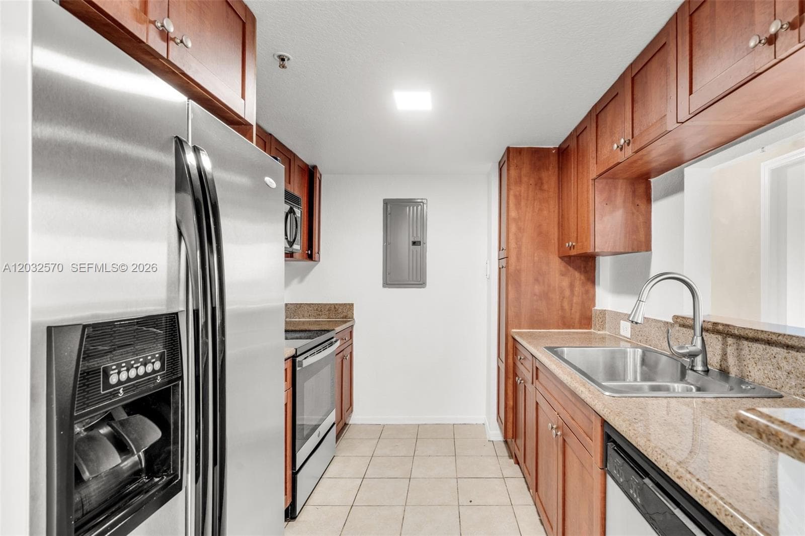 36 NW 6th Ave # 601, Miami FL 33128
