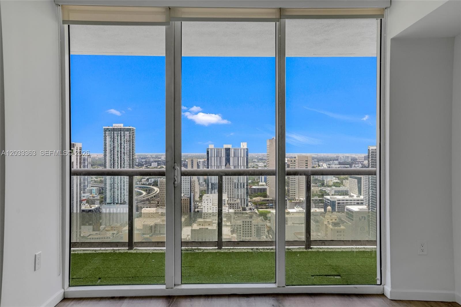 50 Biscayne Blvd # 4307, Miami FL 33132
