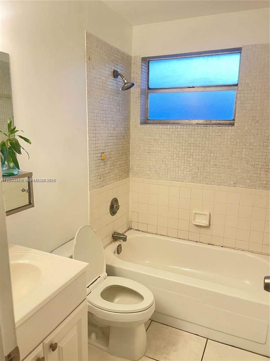 10383 N Kendall Dr # N5, Miami FL 33176