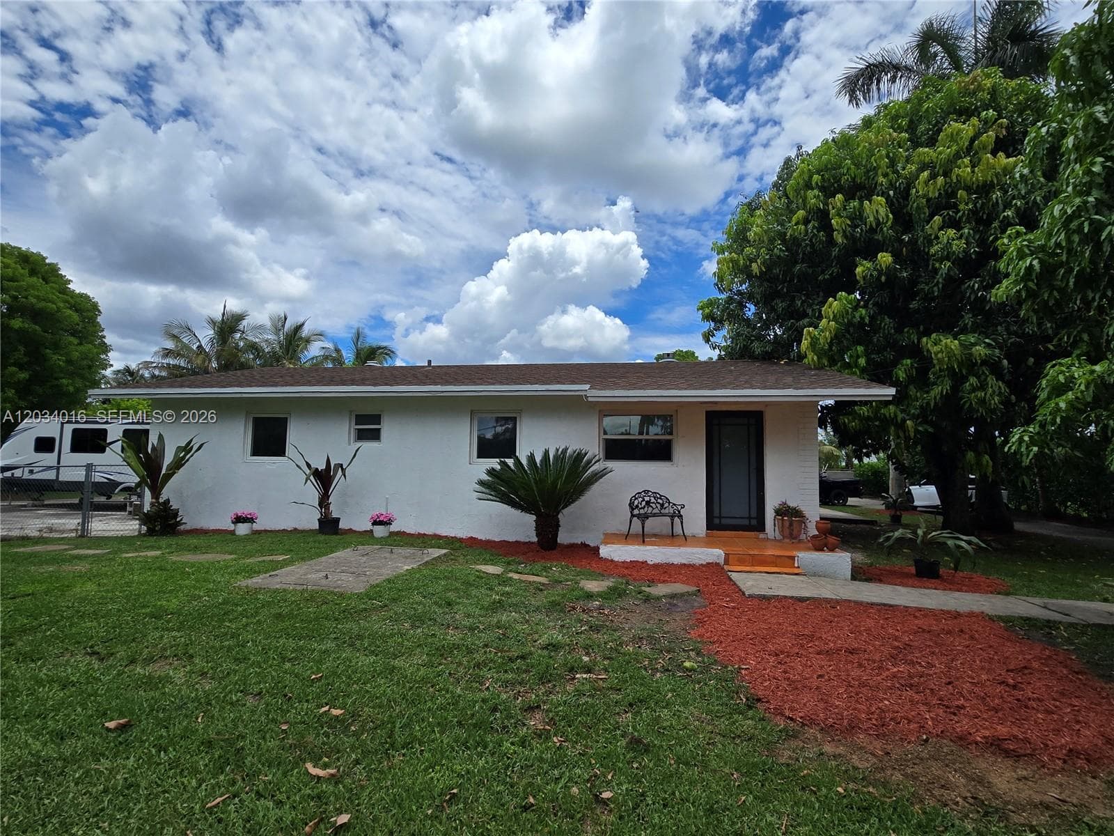 20595 SW 190th St, Miami FL 33187