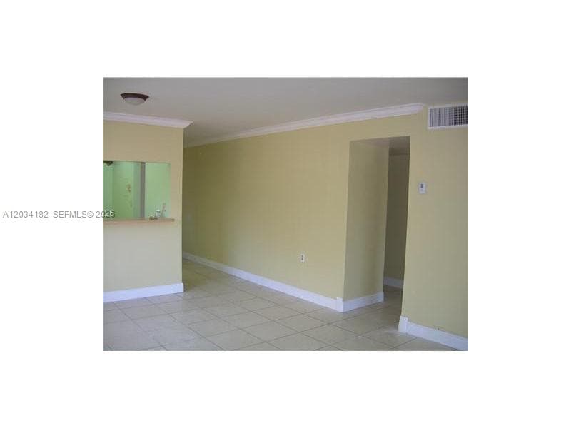 11261 SW 88 ST # 205H, Miami FL 33176