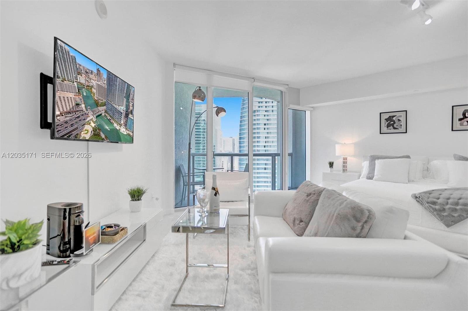 475 Brickell Ave # 3408, Miami FL 33131
