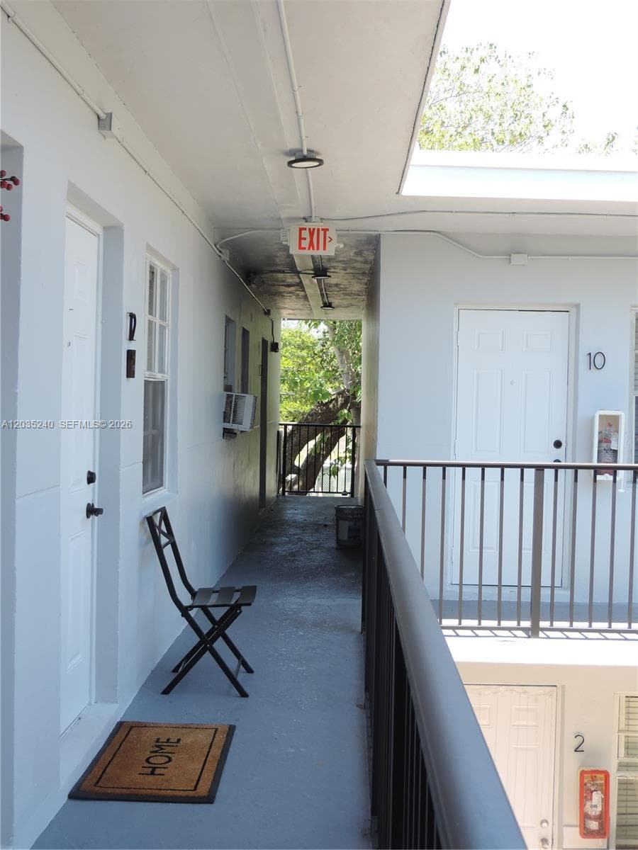 3615 Thomas Ave # 11, Miami FL 33133