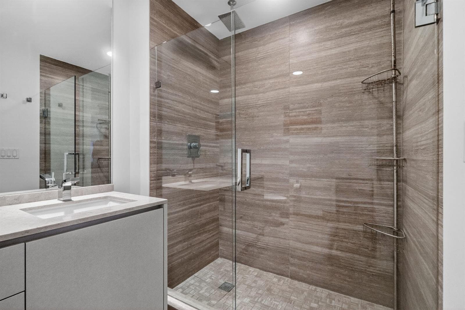 1010 Brickell Avenue # 1607, Miami FL 33131