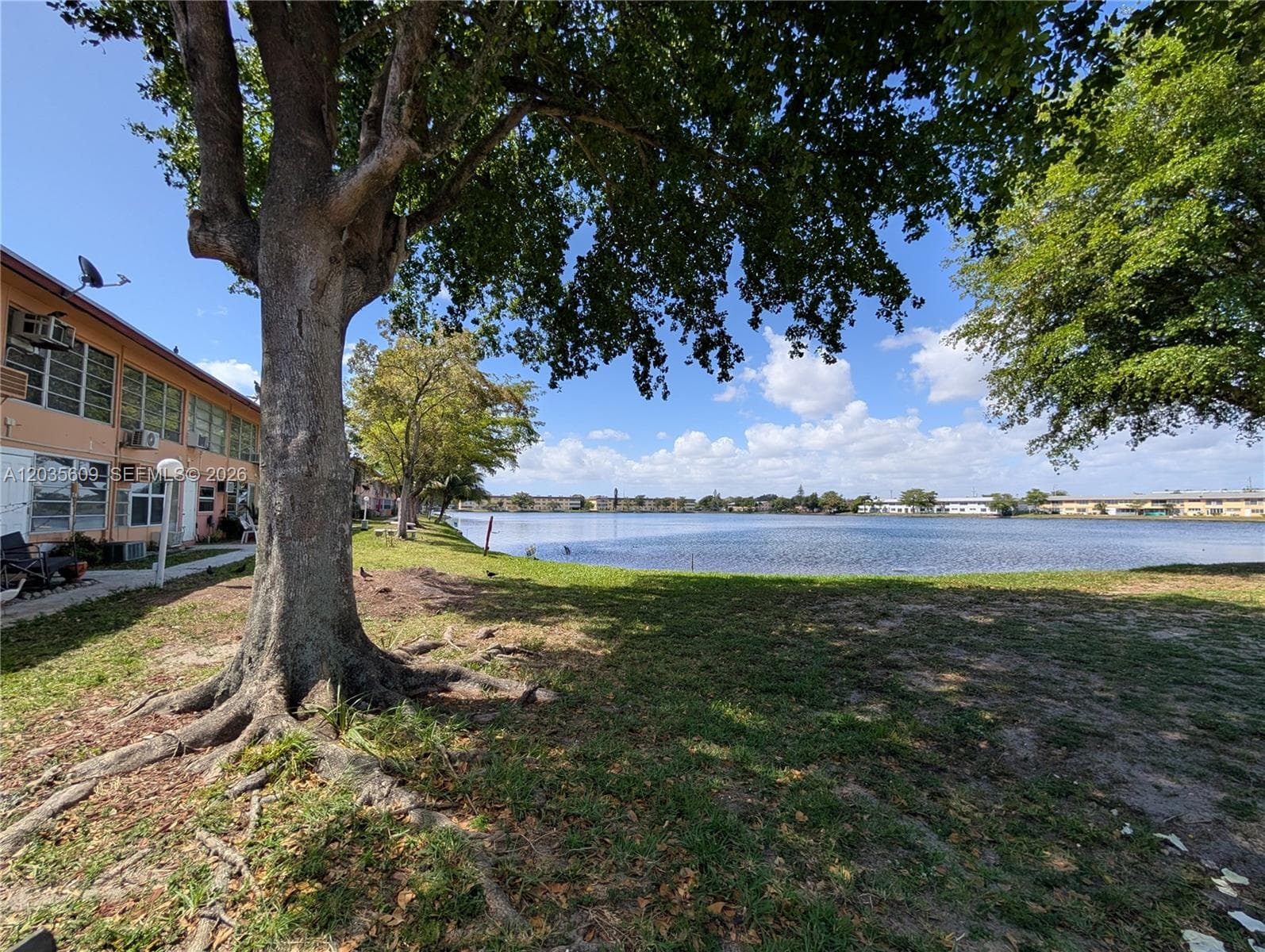 19080 NE 3rd Ct # 311, Miami FL 33179