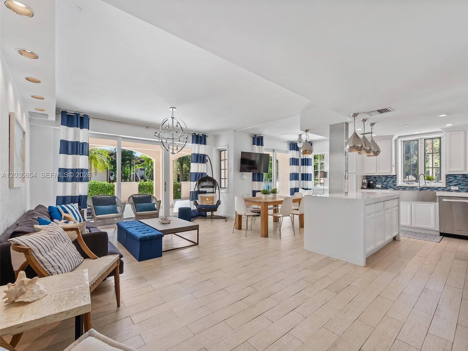 19116 Fisher Island Dr # 19116, Miami Beach FL 33109