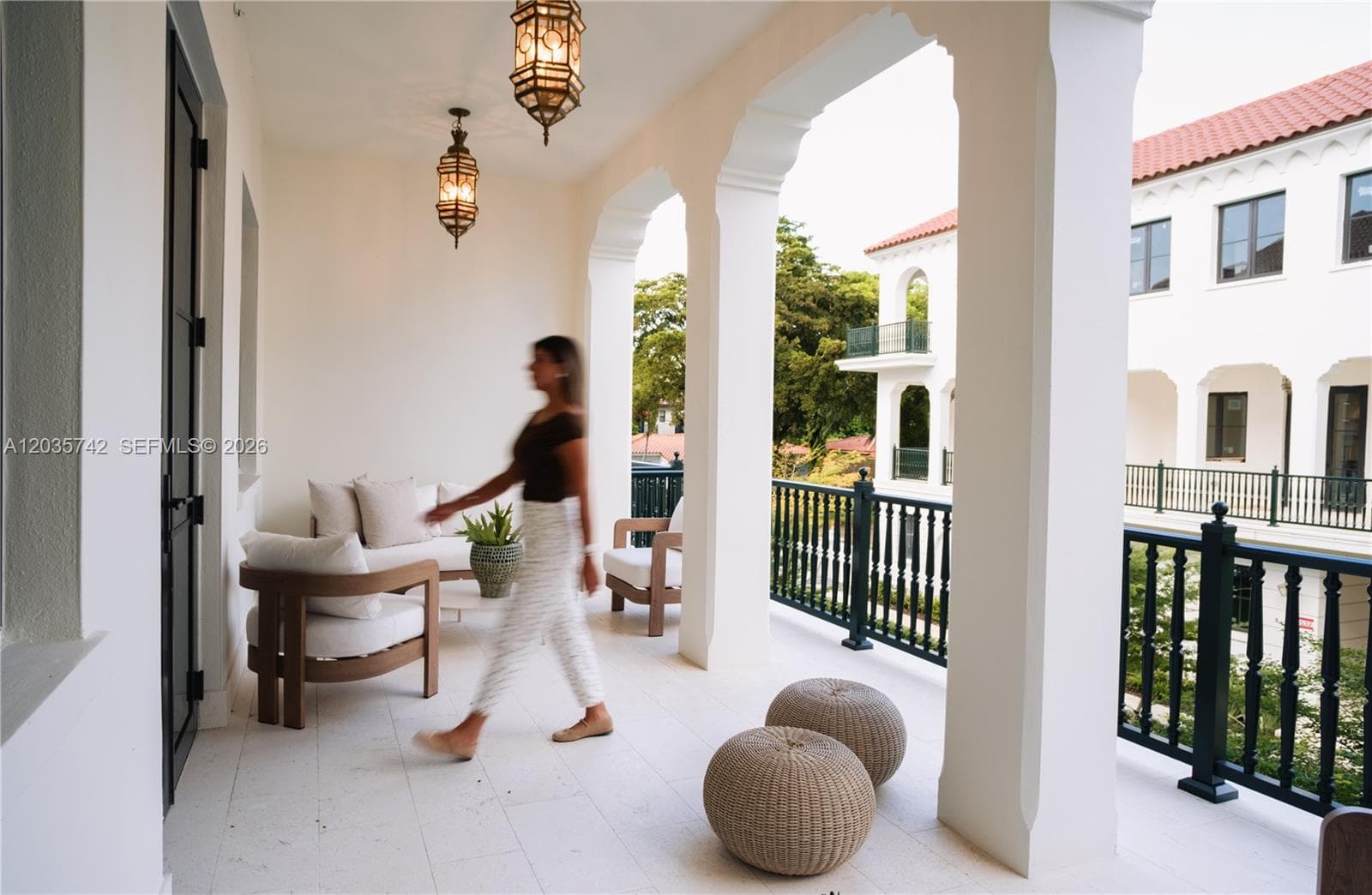 504 Malaga Ave # T6, Coral Gables FL 33134