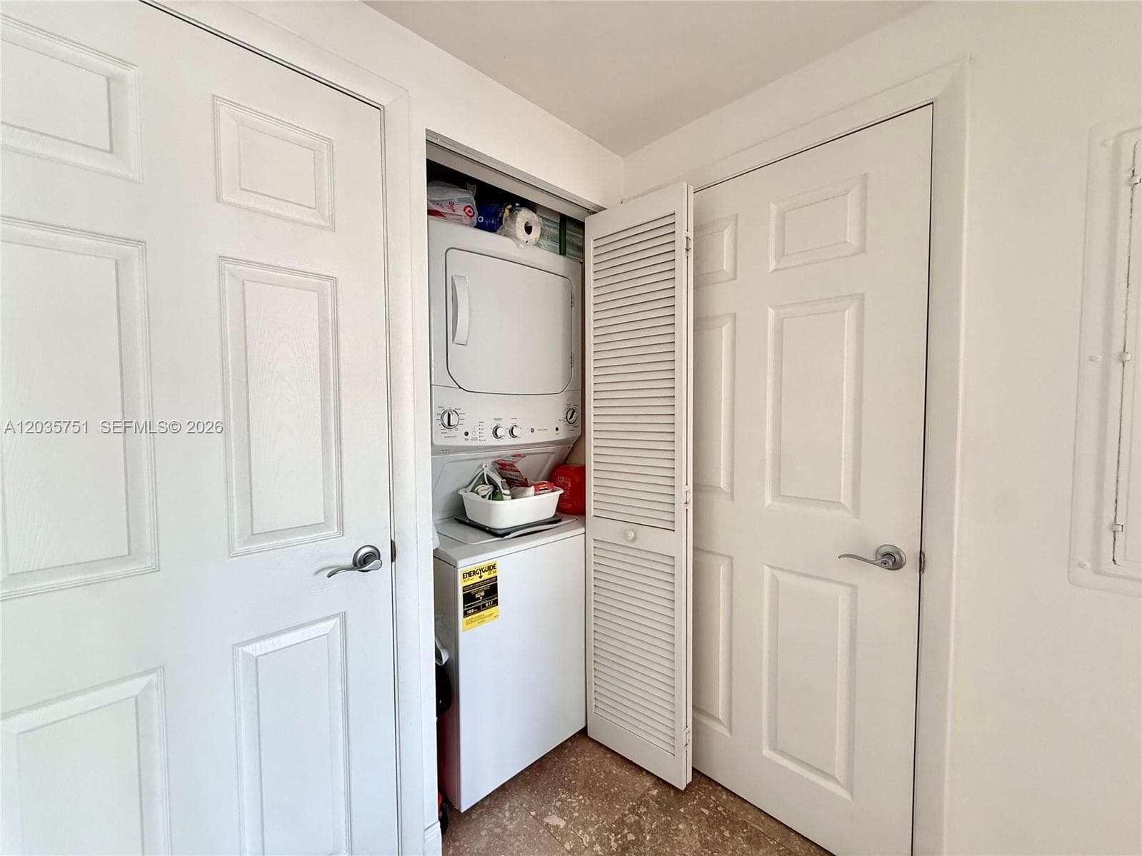 7275 SW 90th St # C313, Miami FL 33156