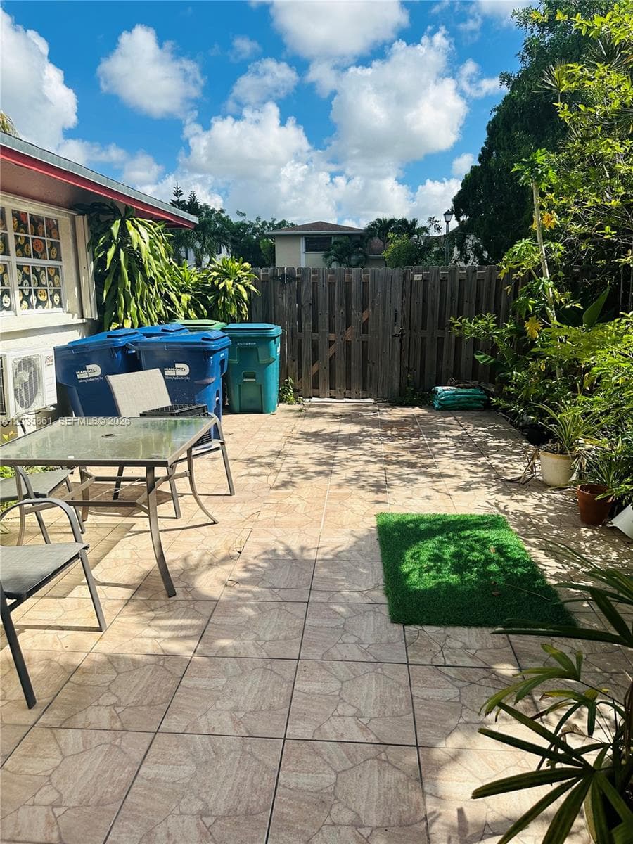 14724 SW 107th Ter, Miami FL 33196