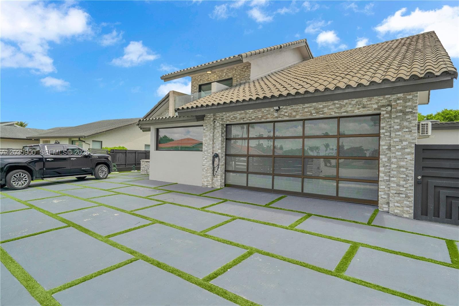 13330 SW 5th St, Miami FL 33184