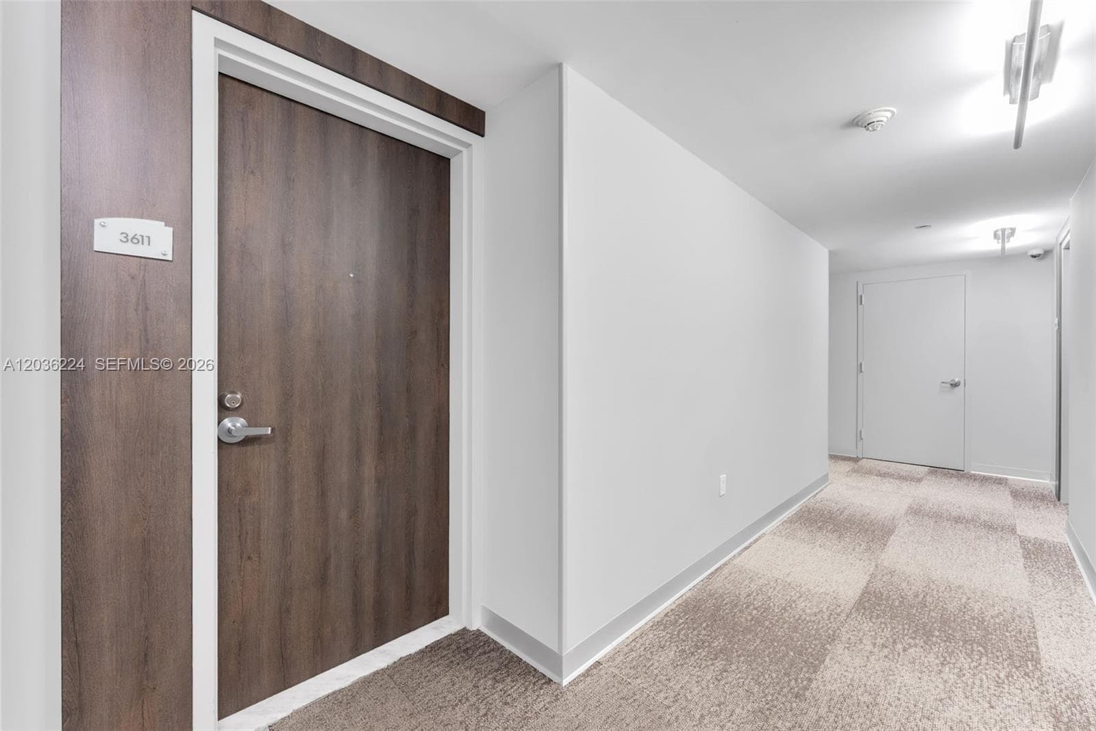 92 SW 3rd St # 3611, Miami FL 33130