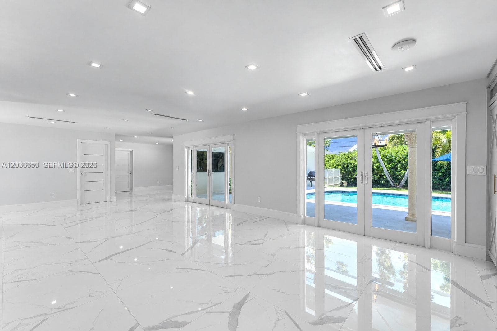 6561 Marlin Dr, Coral Gables FL 33158