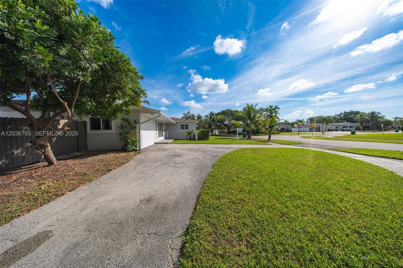 10431 SW 93rd St, Miami FL 33176