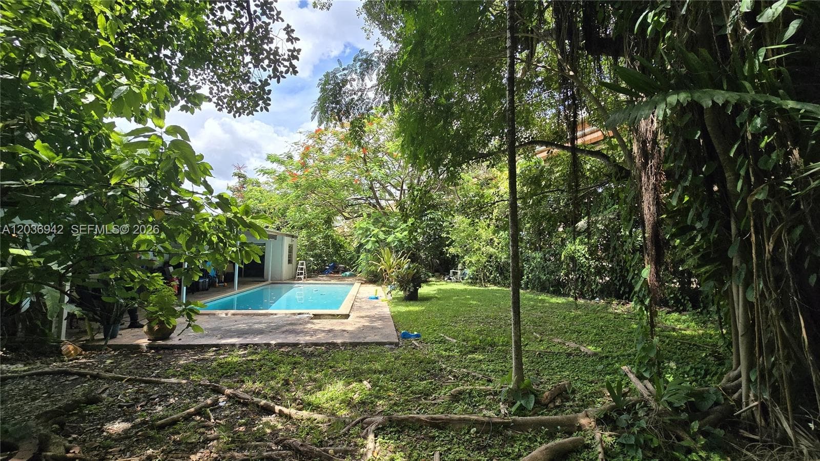 8603 SW 68th St Rd, Miami FL 33143
