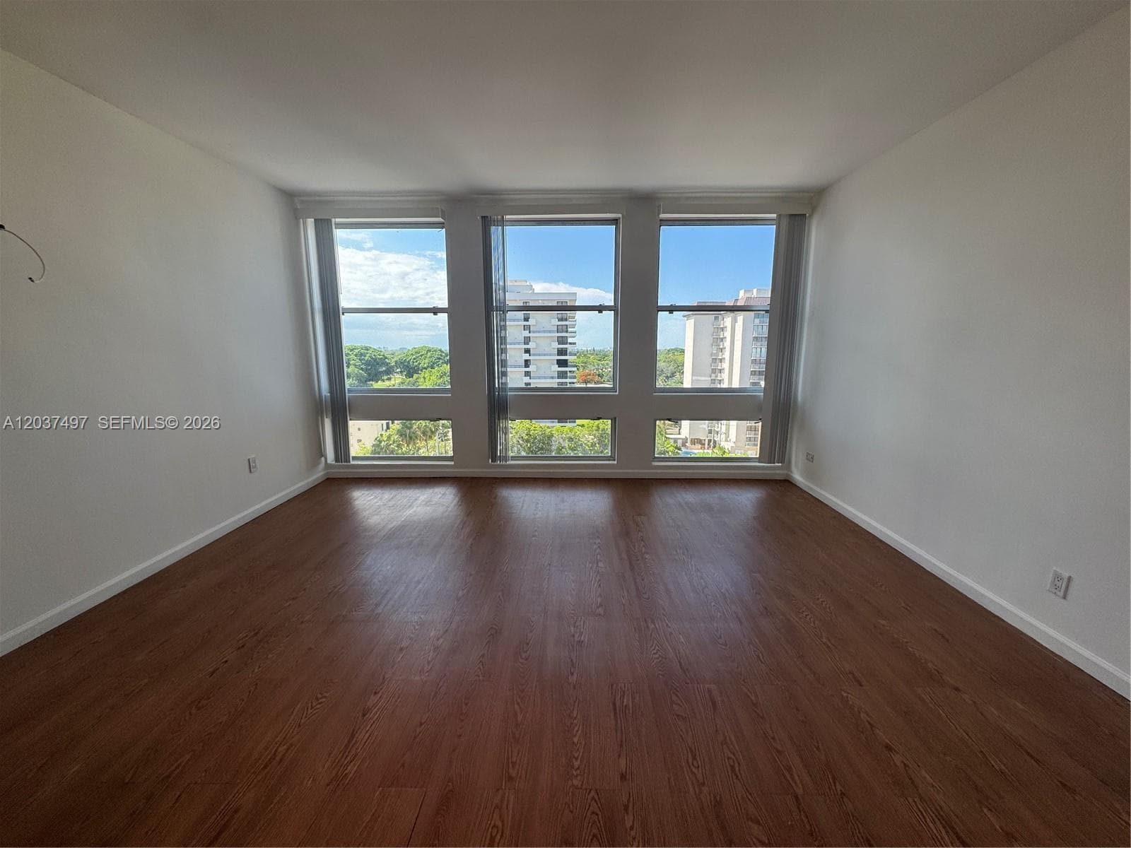 700 Biltmore Way # 916, Coral Gables FL 33134