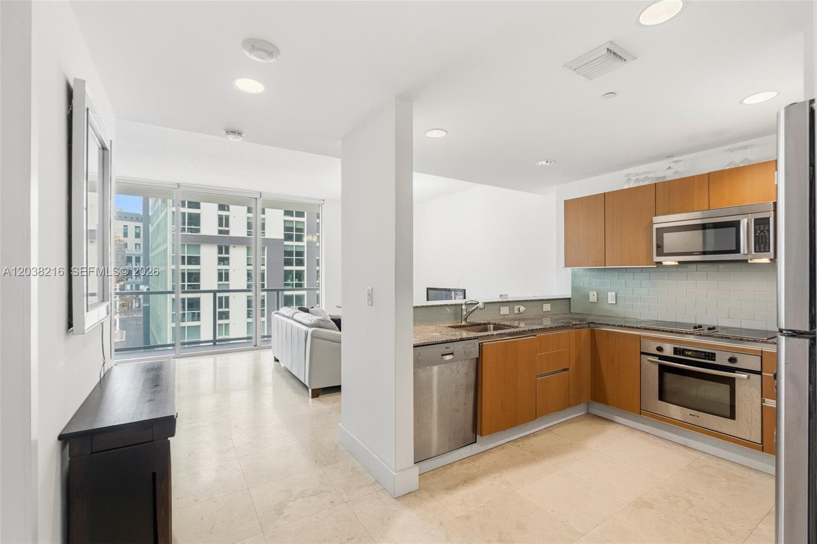 1050 Brickell Ave # 2112, Miami FL 33131