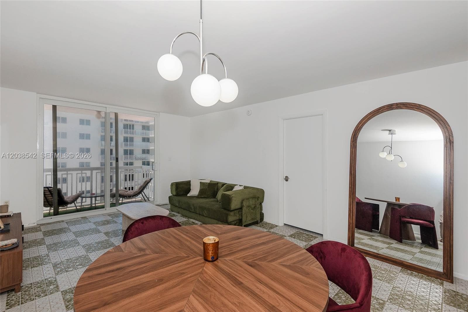 401 Ocean Dr # 810, Miami Beach FL 33139
