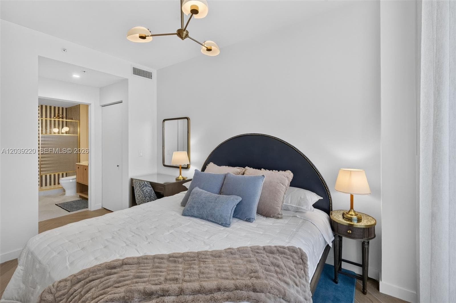 2700 NW 2nd AVE # 528, Miami FL 33127