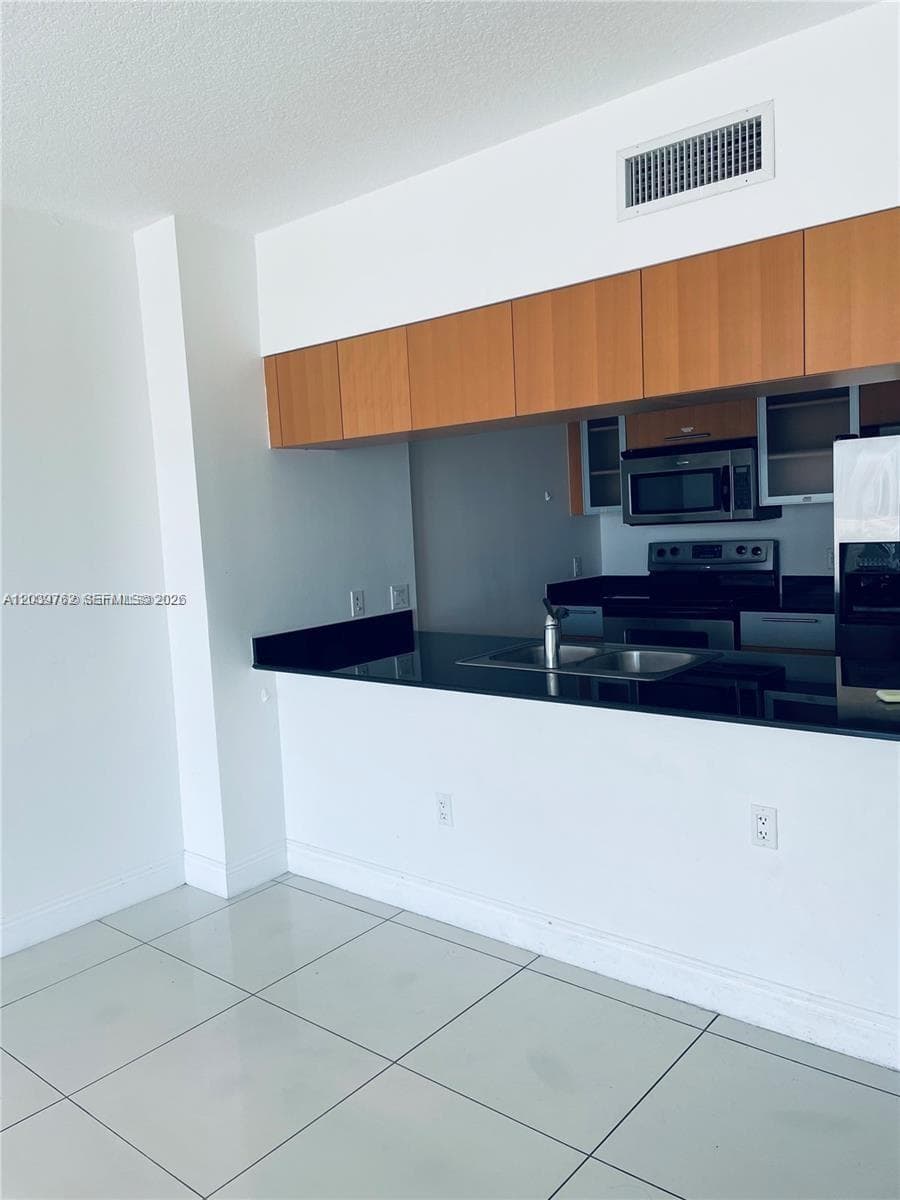 1750 N Bayshore Dr # 2112, Miami FL 33132