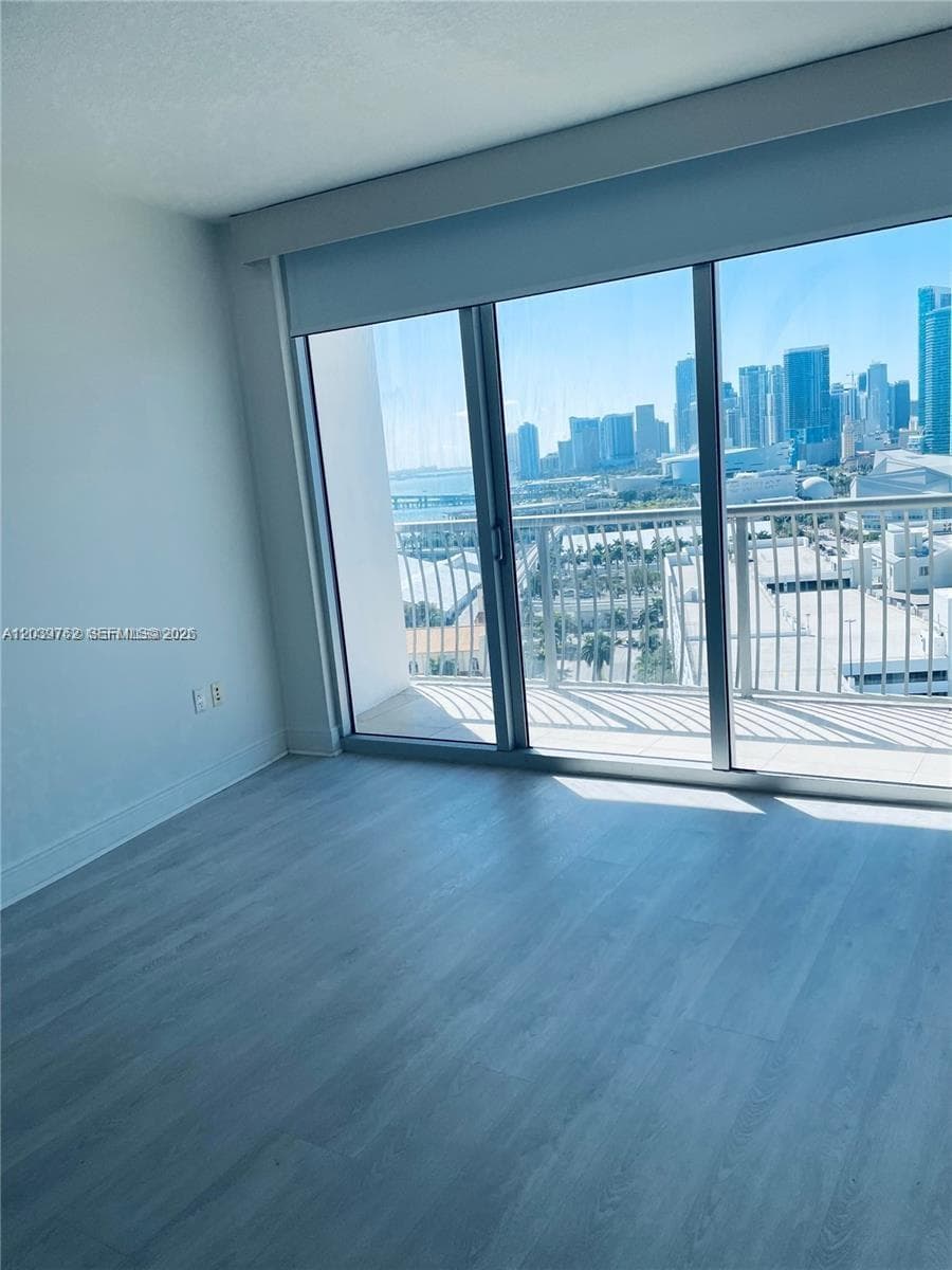 1750 N Bayshore Dr # 2112, Miami FL 33132