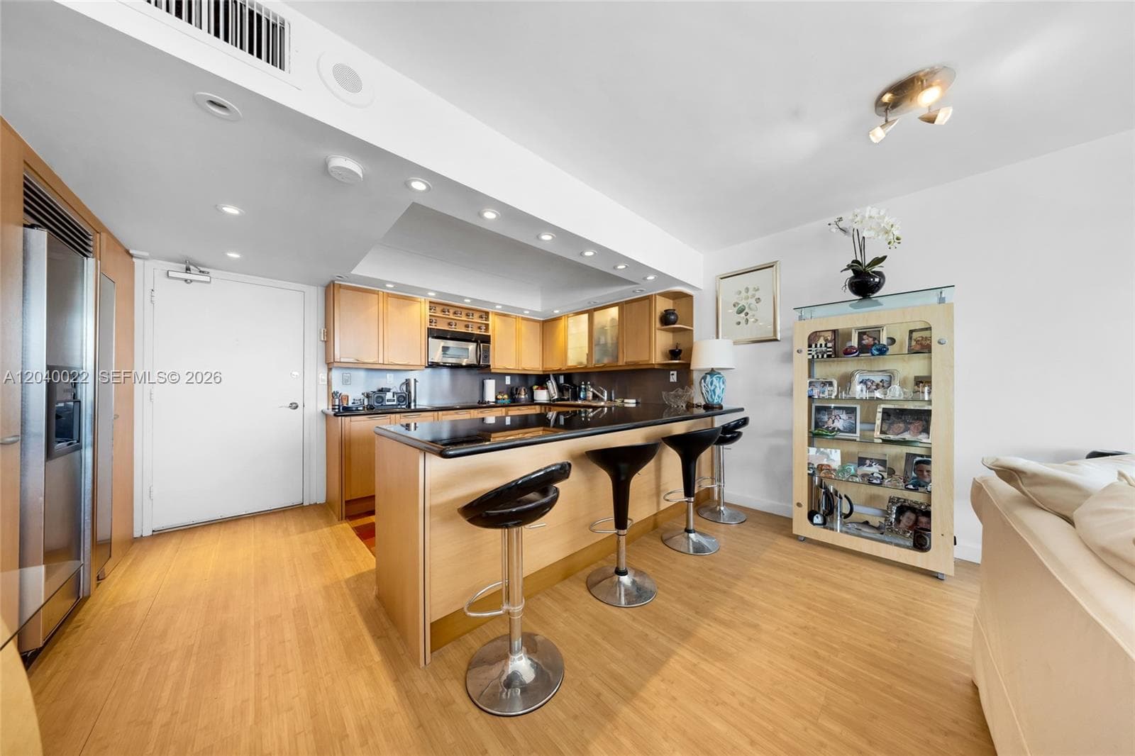 465 Ocean Dr # 1009, Miami Beach FL 33139