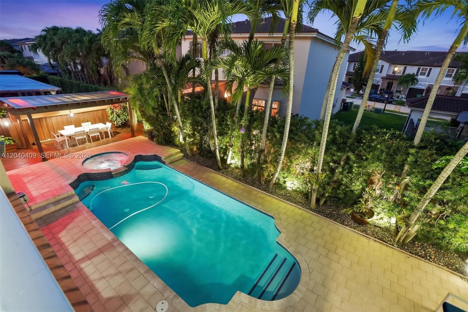 2517 SW 148th Ct, Miami FL 33185
