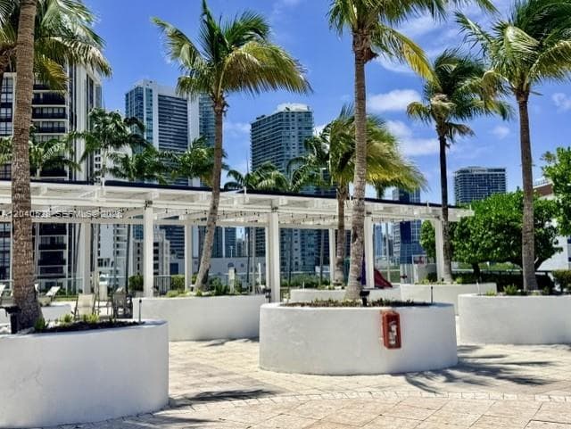 601 NE 36th St # 803, Miami FL 33137