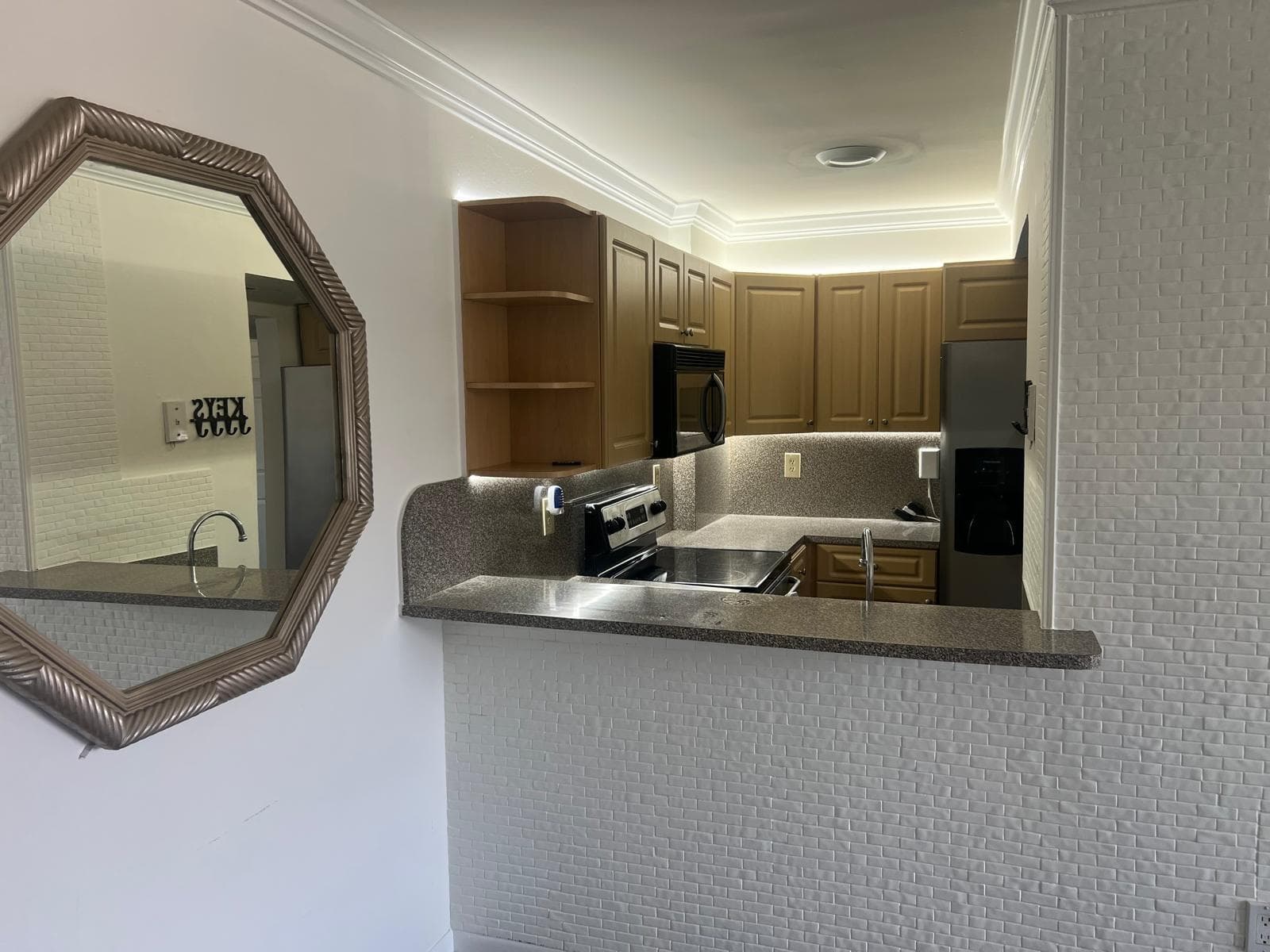 8145 NW 7th Street # 208, Miami FL 33126