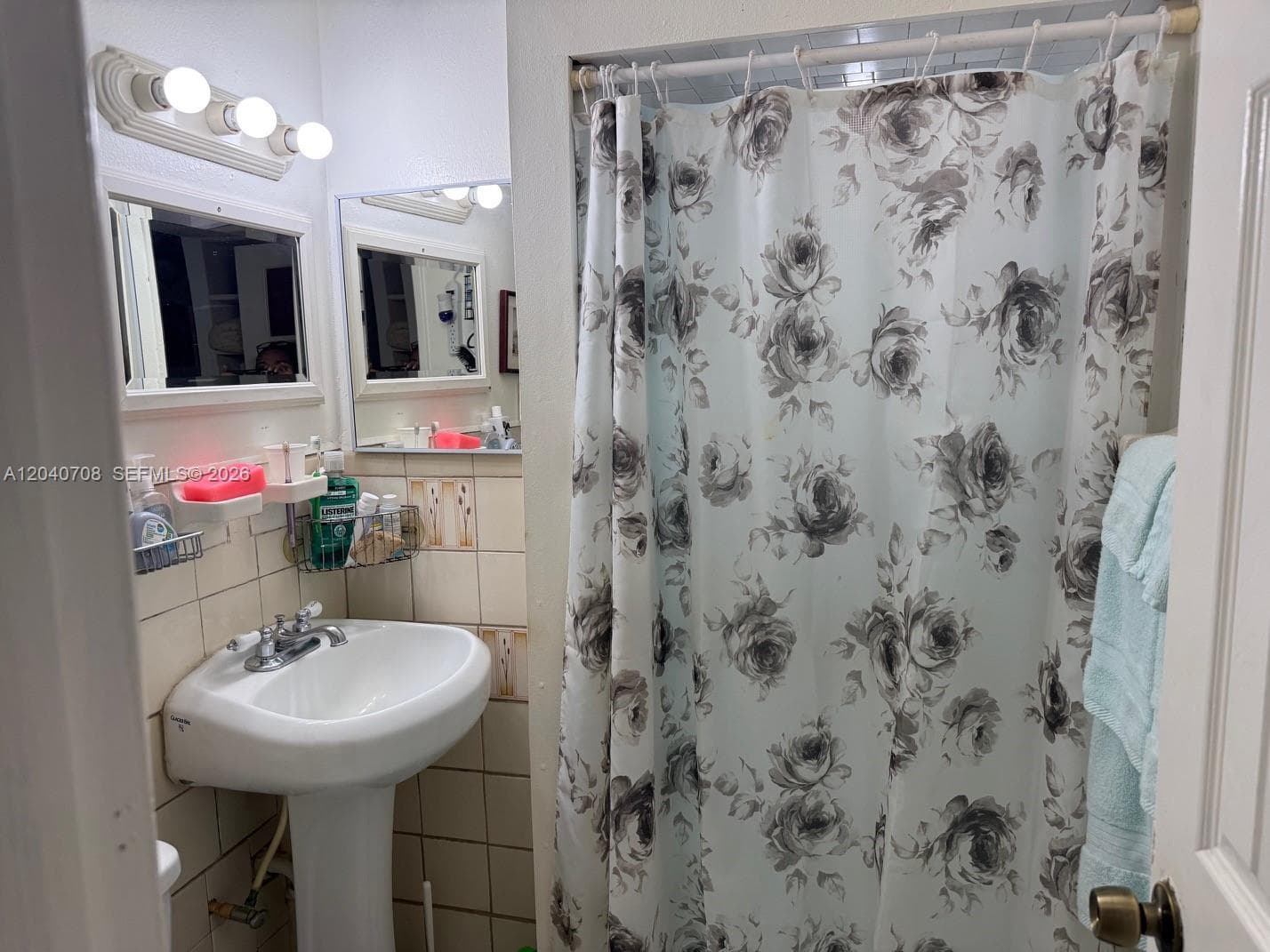12600 Country Club Ln, Miami FL 33167