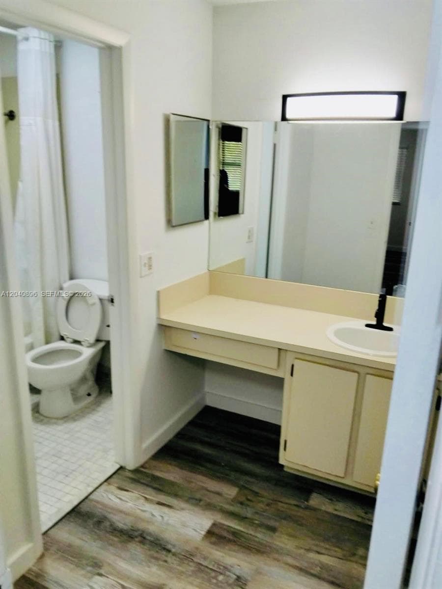 15530 SW 80th St # 306, Miami FL 33193