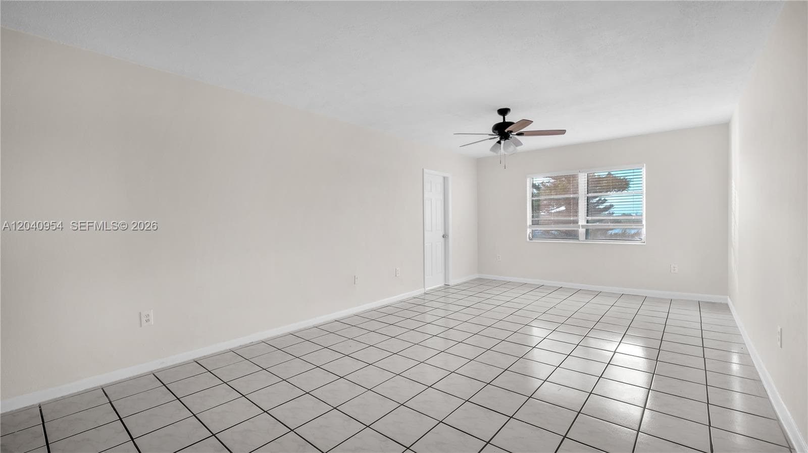 251 NE 187th St # 830, Miami FL 33179