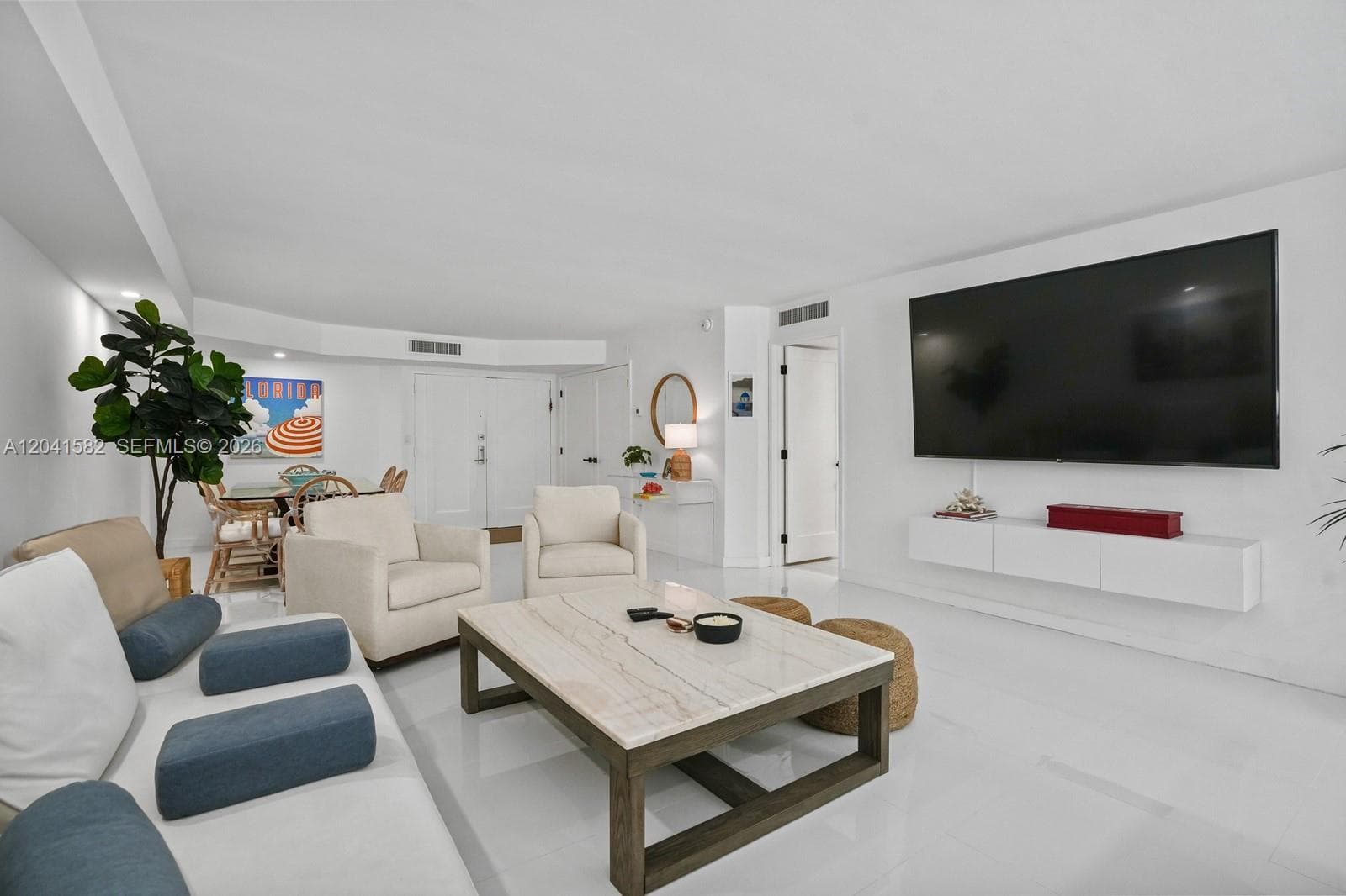 6423 Collins Ave # 203, Miami Beach FL 33141